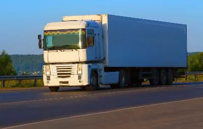 İzmir ile Defne Arası Öğrenci Eşyası Taşıma